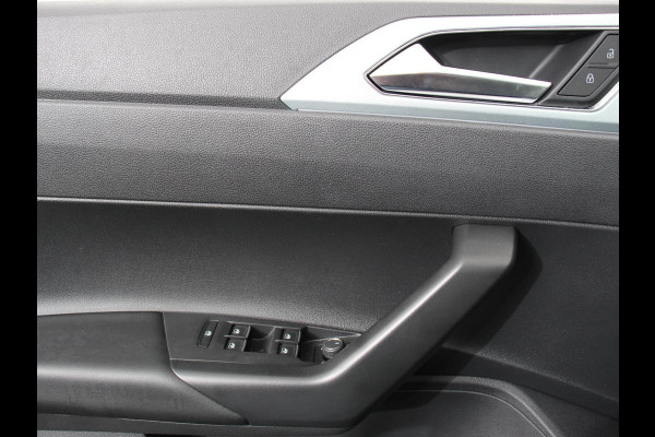 Volkswagen Polo 1.0 TSI Goal Automaat Navigatie Apple Carplay/Android Auto Parkeersensoren Adaptive Cruise Control Stoelverwarming Matrix LED koplampen Climate Control