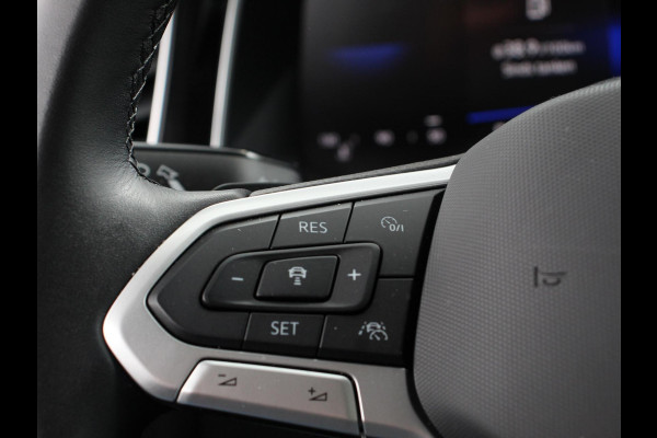 Volkswagen Polo 1.0 TSI Goal Automaat Navigatie Apple Carplay/Android Auto Parkeersensoren Adaptive Cruise Control Stoelverwarming Matrix LED koplampen Climate Control