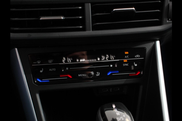 Volkswagen Polo 1.0 TSI Goal Automaat Navigatie Apple Carplay/Android Auto Parkeersensoren Adaptive Cruise Control Stoelverwarming Matrix LED koplampen Climate Control