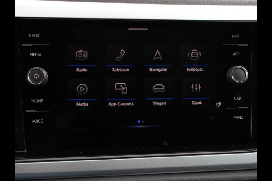 Volkswagen Polo 1.0 TSI Goal Automaat Navigatie Apple Carplay/Android Auto Parkeersensoren Adaptive Cruise Control Stoelverwarming Matrix LED koplampen Climate Control