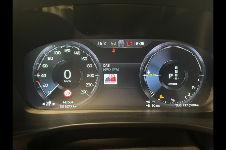 Volvo XC40 T5 Aut. Plug-in Hybrid Inscription ACC Parkeercamera Leder 262pk
