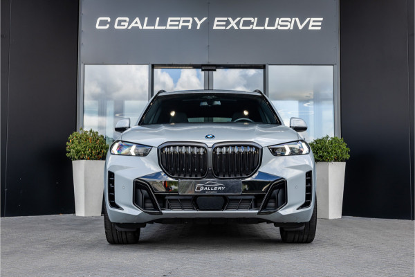 BMW X5 xDrive50e - M Sport | Panorama | H&K | Carbon | Elek. Trekhaak | Stoelkoeling