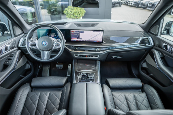 BMW X5 xDrive50e - M Sport | Panorama | H&K | Carbon | Elek. Trekhaak | Stoelkoeling