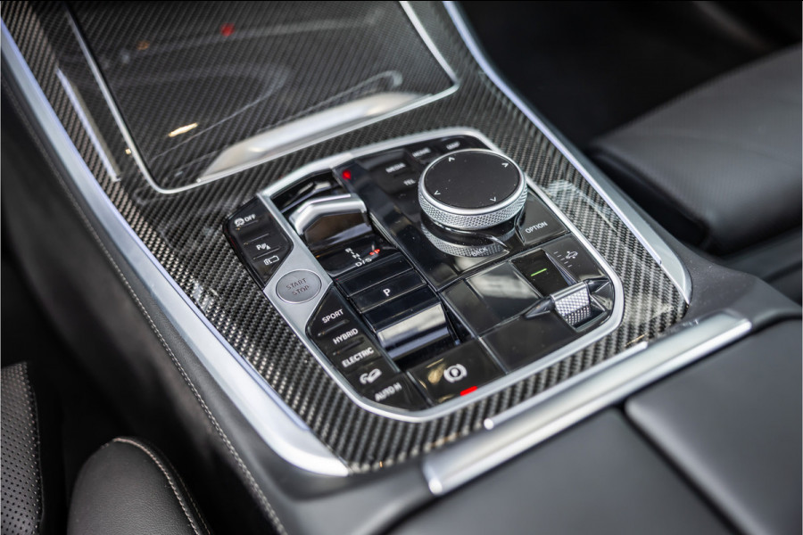 BMW X5 xDrive50e - M Sport | Panorama | H&K | Carbon | Elek. Trekhaak | Stoelkoeling