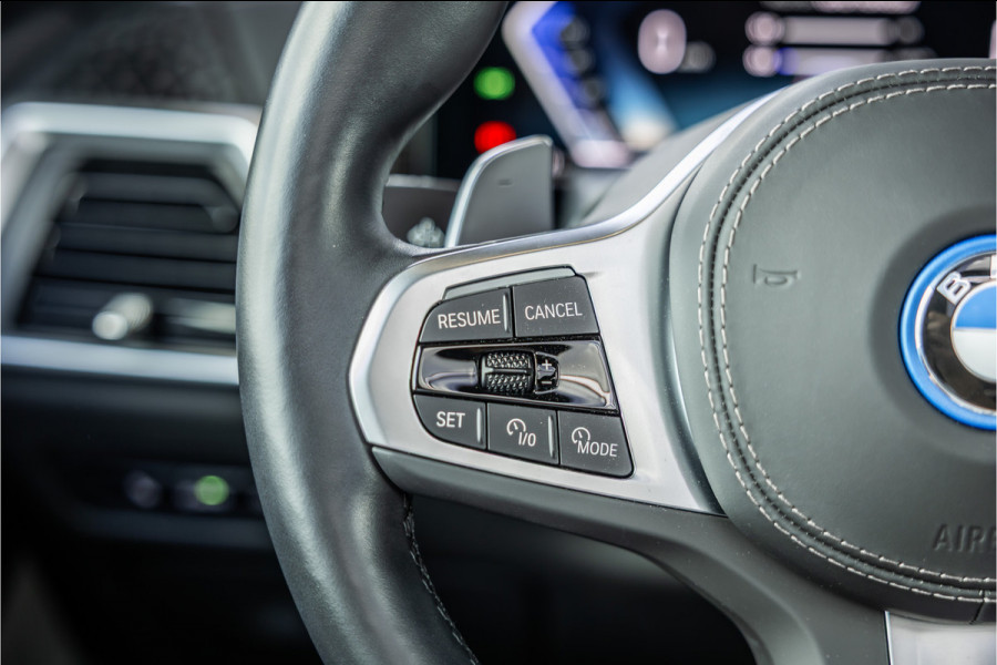 BMW X5 xDrive50e - M Sport | Panorama | H&K | Carbon | Elek. Trekhaak | Stoelkoeling