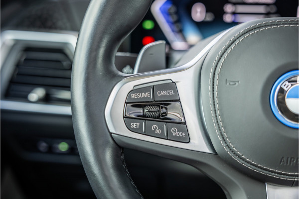 BMW X5 xDrive50e - M Sport | Panorama | H&K | Carbon | Elek. Trekhaak | Stoelkoeling