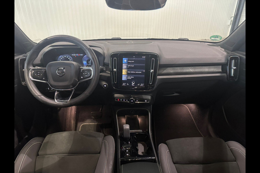 Volvo XC40 T5 Aut. Plug-in Hybrid Plus Dark ACC 360camera Stoelverwarming 262pk