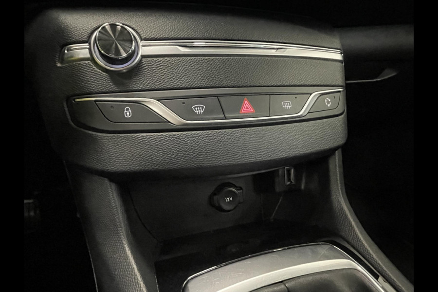 Peugeot 308 SW 1.2 PureTech Active Pack Trekhaak Navigatie Parkeersensoren achter Cruise Control Climate Control