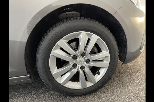 Peugeot 308 SW 1.2 PureTech Active Pack Trekhaak Navigatie Parkeersensoren achter Cruise Control Climate Control
