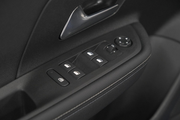 Opel Mokka 1.2 Turbo 145 Hybrid GS | UNIEKE KLEUR | Allseason Banden | Camera | Apple Carplay | Pack Winter