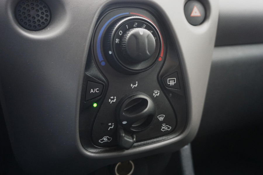 Peugeot 108 1.0 e-VTi Active/Airco/DAB/1e Eigenaar/ Rijklaarprijs incl.garantie.