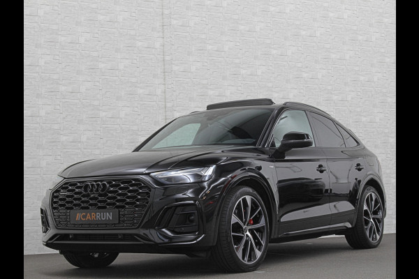 Audi Q5 Sportback 300pk TFSI e S-Line Competition | RS-Leder | Luchtvering | 360 Camera | Panorama | B&O | ACC | SQ5 Diffuser | Sfeerverlichting | Trekhaak | Stoelverwarming V+A | LED-Matrix | Keyless-Entry | Memory | Zonwering | Standkachel | Stuurverwarming | 21 inch | Black-Optic | Carplay |