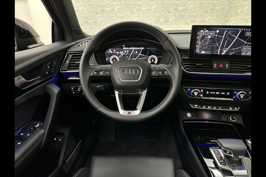 Audi Q5 Sportback 300pk TFSI e S-Line Competition | RS-Leder | Luchtvering | 360 Camera | Panorama | B&O | ACC | SQ5 Diffuser | Sfeerverlichting | Trekhaak | Stoelverwarming V+A | LED-Matrix | Keyless-Entry | Memory | Zonwering | Standkachel | Stuurverwarming | 21 inch | Black-Optic | Carplay |