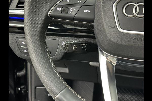 Audi Q5 Sportback 300pk TFSI e S-Line Competition | RS-Leder | Luchtvering | 360 Camera | Panorama | B&O | ACC | SQ5 Diffuser | Sfeerverlichting | Trekhaak | Stoelverwarming V+A | LED-Matrix | Keyless-Entry | Memory | Zonwering | Standkachel | Stuurverwarming | 21 inch | Black-Optic | Carplay |
