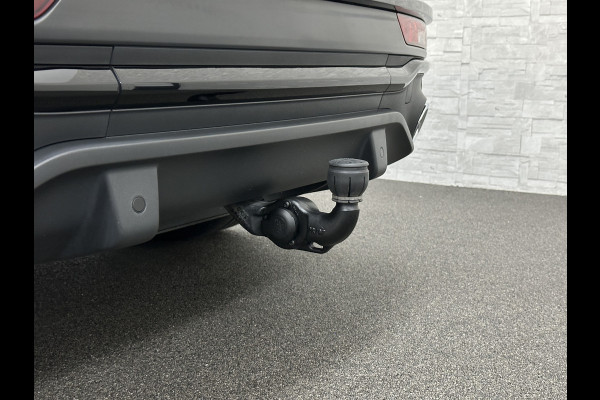 Audi Q5 Sportback 300pk TFSI e S-Line Competition | RS-Leder | Luchtvering | 360 Camera | Panorama | B&O | ACC | SQ5 Diffuser | Sfeerverlichting | Trekhaak | Stoelverwarming V+A | LED-Matrix | Keyless-Entry | Memory | Zonwering | Standkachel | Stuurverwarming | 21 inch | Black-Optic | Carplay |