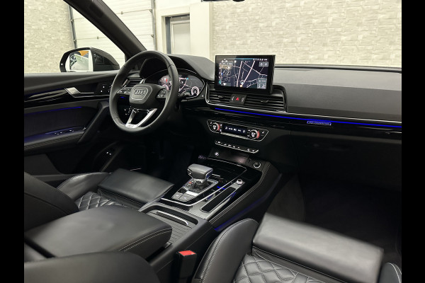 Audi Q5 Sportback 300pk TFSI e S-Line Competition | RS-Leder | Luchtvering | 360 Camera | Panorama | B&O | ACC | SQ5 Diffuser | Sfeerverlichting | Trekhaak | Stoelverwarming V+A | LED-Matrix | Keyless-Entry | Memory | Zonwering | Standkachel | Stuurverwarming | 21 inch | Black-Optic | Carplay |