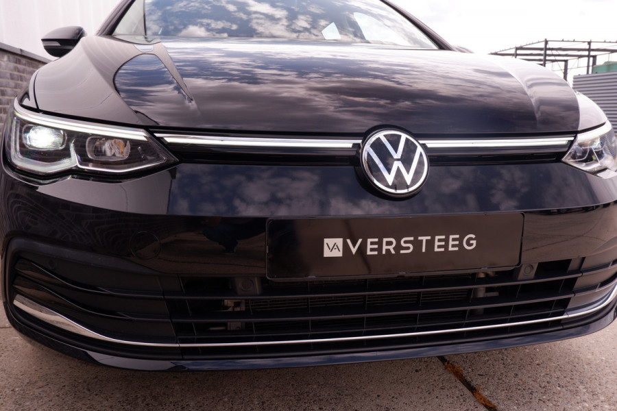 Volkswagen Golf 1.4 eHybrid Style | Carplay | Camera | Memory | Navi | Sfeerverlichting | LED | IQ-Light