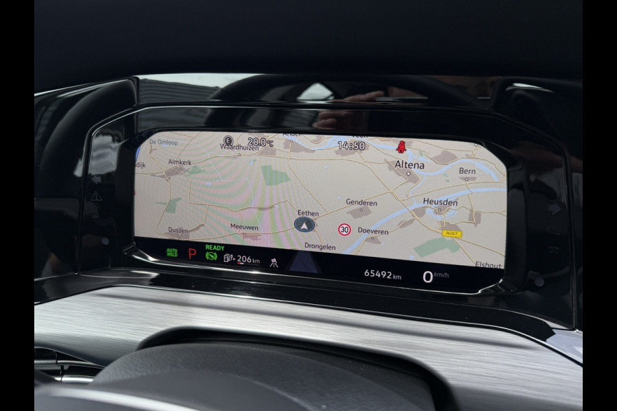 Volkswagen Golf 1.4 eHybrid Style | Carplay | Camera | Memory | Navi | Sfeerverlichting | LED | IQ-Light