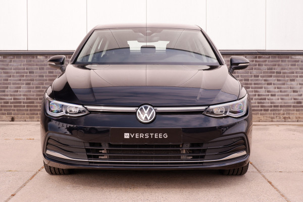 Volkswagen Golf 1.4 eHybrid Style | Carplay | Camera | Memory | Navi | Sfeerverlichting | LED | IQ-Light