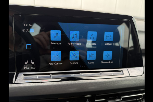 Volkswagen Golf 1.4 eHybrid Style | Carplay | Camera | Memory | Navi | Sfeerverlichting | LED | IQ-Light
