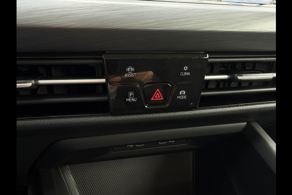 Volkswagen Golf 1.4 eHybrid Style | Carplay | Camera | Memory | Navi | Sfeerverlichting | LED | IQ-Light