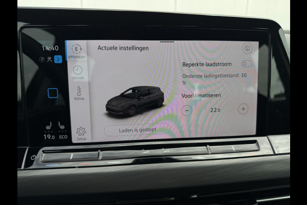 Volkswagen Golf 1.4 eHybrid Style | Carplay | Camera | Memory | Navi | Sfeerverlichting | LED | IQ-Light
