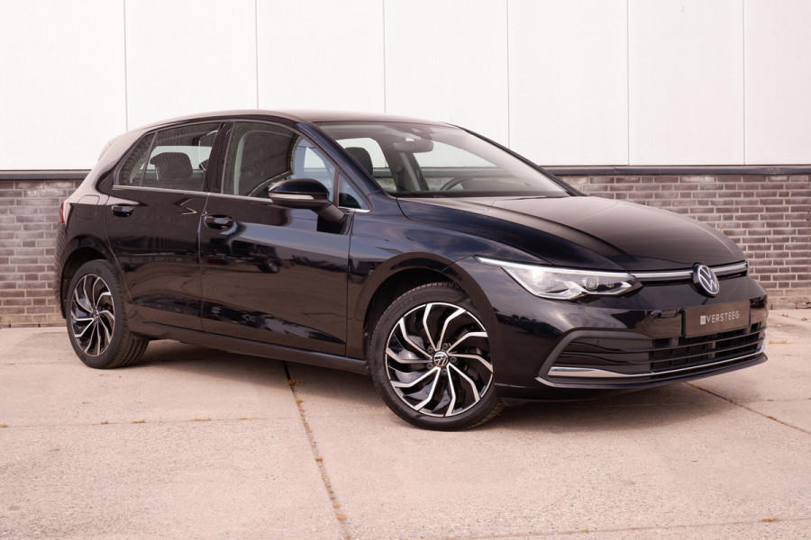 Volkswagen Golf 1.4 eHybrid Style | Carplay | Camera | Memory | Navi | Sfeerverlichting | LED | IQ-Light
