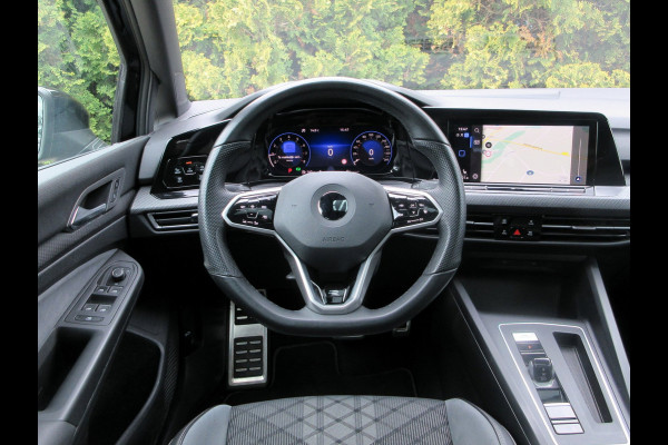 Volkswagen Golf 1.5 eTSI R-Line*Pano * Virt. cockpit * Sfeerverl. *