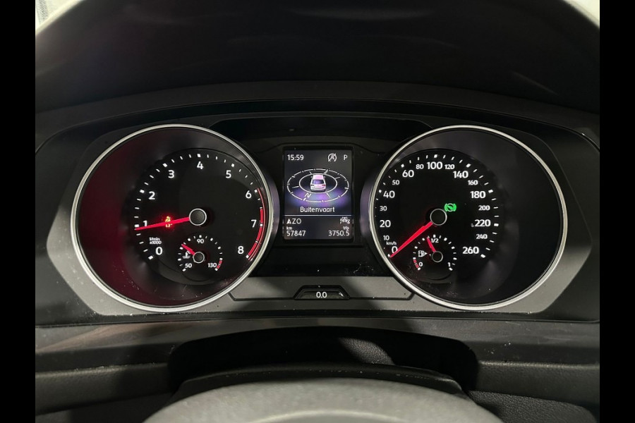 Volkswagen Tiguan Allspace 1.5 TSI Comfortline Business 7p. - Automaat - Pano/Schuifdak - Leder - Navi - Org.NL