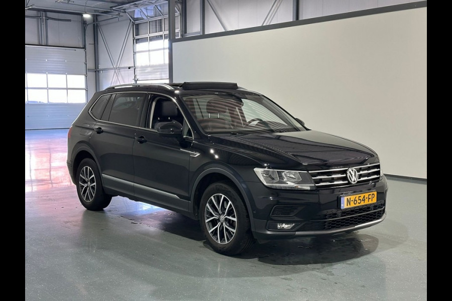 Volkswagen Tiguan Allspace 1.5 TSI Comfortline Business 7p. - Automaat - Pano/Schuifdak - Leder - Navi - Org.NL
