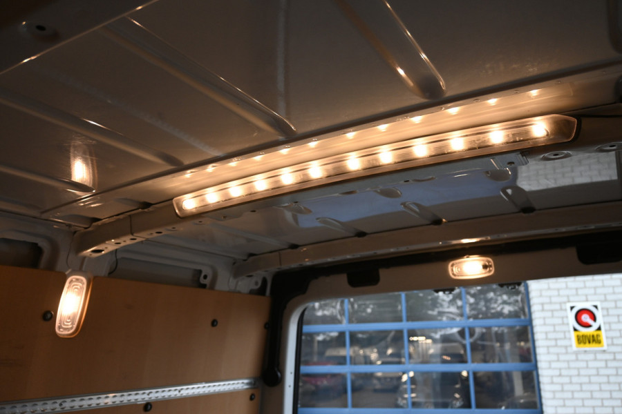 Mercedes-Benz Sprinter 317 CDI L3H2 Pro Navigatie met camera, 270 Graden achterdeuren