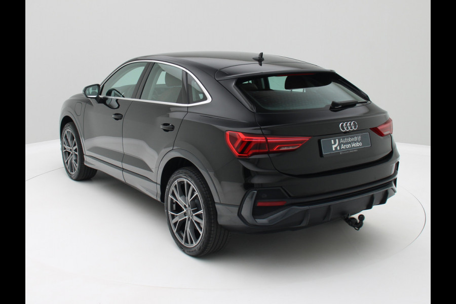 Audi Q3 Sportback 45 TFSI e Edition Camera, Trekhaak, ACC, Carplay