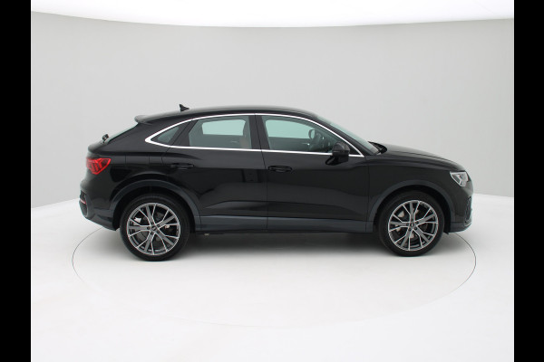 Audi Q3 Sportback 45 TFSI e Edition Camera, Trekhaak, ACC, Carplay