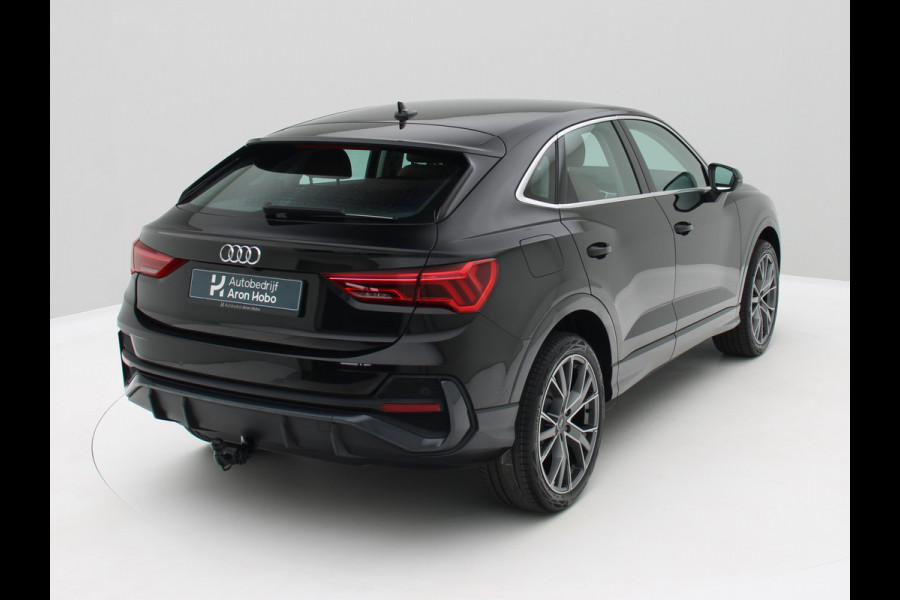 Audi Q3 Sportback 45 TFSI e Edition Camera, Trekhaak, ACC, Carplay