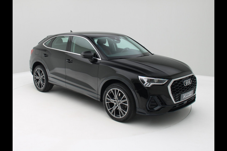 Audi Q3 Sportback 45 TFSI e Edition Camera, Trekhaak, ACC, Carplay