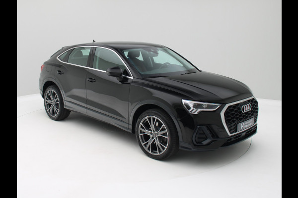 Audi Q3 Sportback 45 TFSI e Edition Camera, Trekhaak, ACC, Carplay