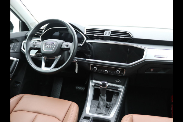 Audi Q3 Sportback 45 TFSI e Edition Camera, Trekhaak, ACC, Carplay