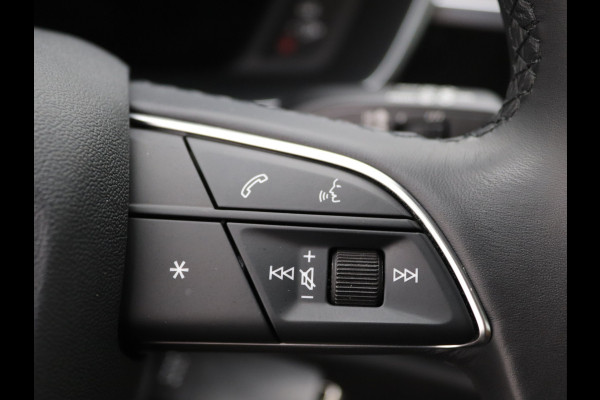 Audi Q3 Sportback 45 TFSI e Edition Camera, Trekhaak, ACC, Carplay
