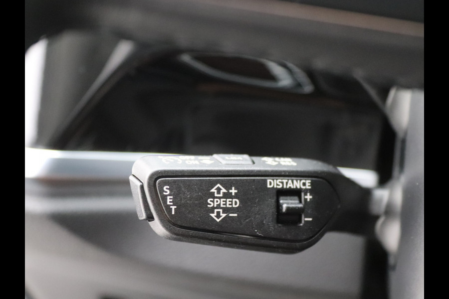 Audi Q3 Sportback 45 TFSI e Edition Camera, Trekhaak, ACC, Carplay
