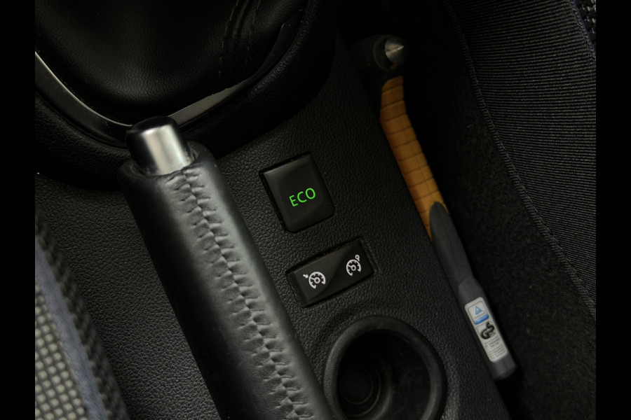 Renault Captur 0.9 TCe Intens | R-Link Navi | Bose | 17" | Camera | PDC V+A | Led |