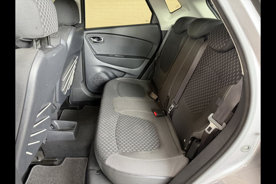 Renault Captur 0.9 TCe Intens | R-Link Navi | Bose | 17" | Camera | PDC V+A | Led |