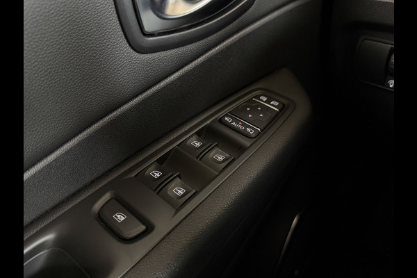 Renault Captur 0.9 TCe Intens | R-Link Navi | Bose | 17" | Camera | PDC V+A | Led |