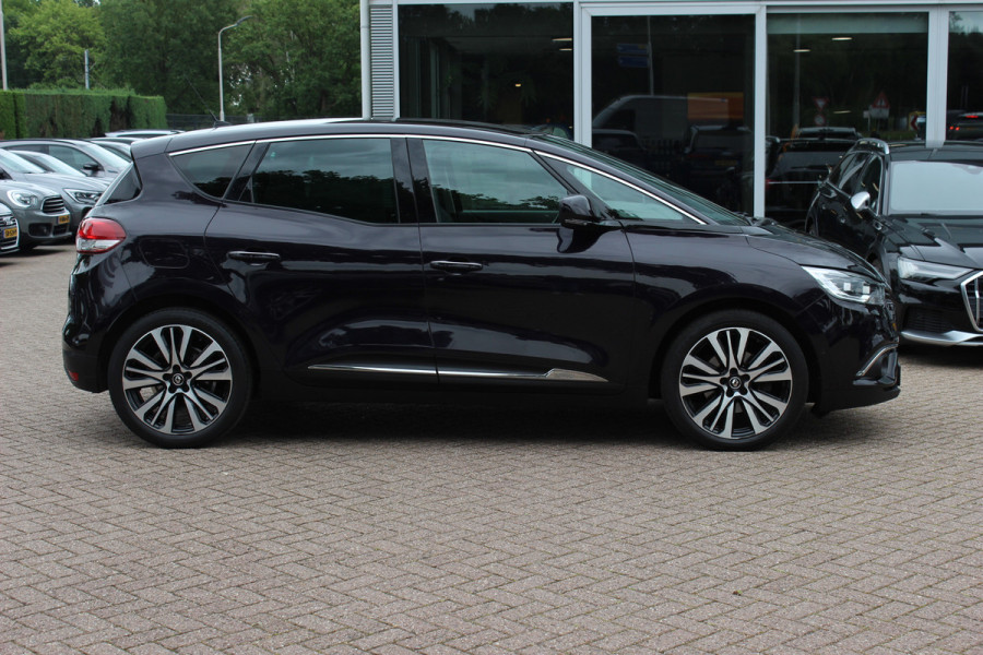 Renault Scénic 1.3 TCe Initiale Paris / Camera / Head-up / CarPlay / Leder / Keyless / 20'' / Elektr. Stoelen / Bose / Stoelverwarming / Rijstrooksensor / Dodehoek / DAB / ACC
