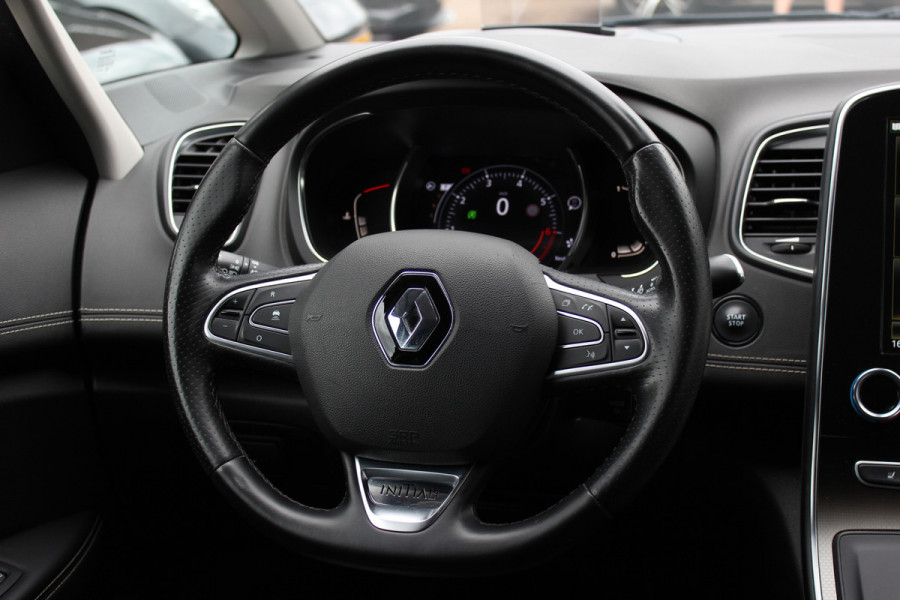 Renault Scénic 1.3 TCe Initiale Paris / Camera / Head-up / CarPlay / Leder / Keyless / 20'' / Elektr. Stoelen / Bose / Stoelverwarming / Rijstrooksensor / Dodehoek / DAB / ACC