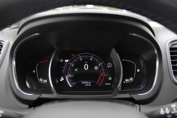 Renault Scénic 1.3 TCe Initiale Paris / Camera / Head-up / CarPlay / Leder / Keyless / 20'' / Elektr. Stoelen / Bose / Stoelverwarming / Rijstrooksensor / Dodehoek / DAB / ACC