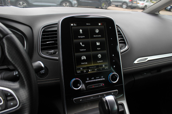 Renault Scénic 1.3 TCe Initiale Paris / Camera / Head-up / CarPlay / Leder / Keyless / 20'' / Elektr. Stoelen / Bose / Stoelverwarming / Rijstrooksensor / Dodehoek / DAB / ACC