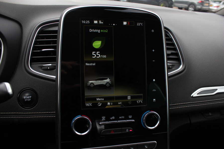 Renault Scénic 1.3 TCe Initiale Paris / Camera / Head-up / CarPlay / Leder / Keyless / 20'' / Elektr. Stoelen / Bose / Stoelverwarming / Rijstrooksensor / Dodehoek / DAB / ACC