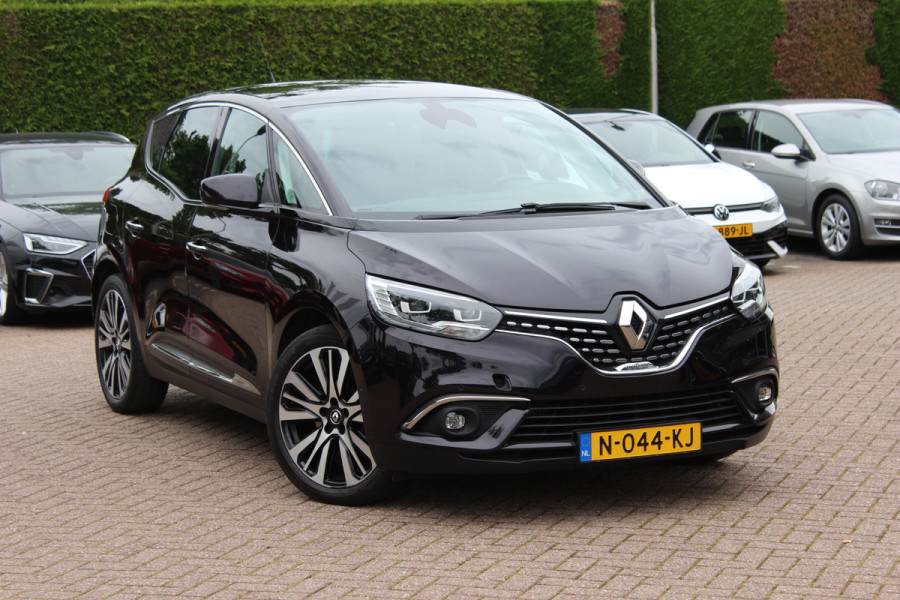 Renault Scénic 1.3 TCe Initiale Paris / Camera / Head-up / CarPlay / Leder / Keyless / 20'' / Elektr. Stoelen / Bose / Stoelverwarming / Rijstrooksensor / Dodehoek / DAB / ACC