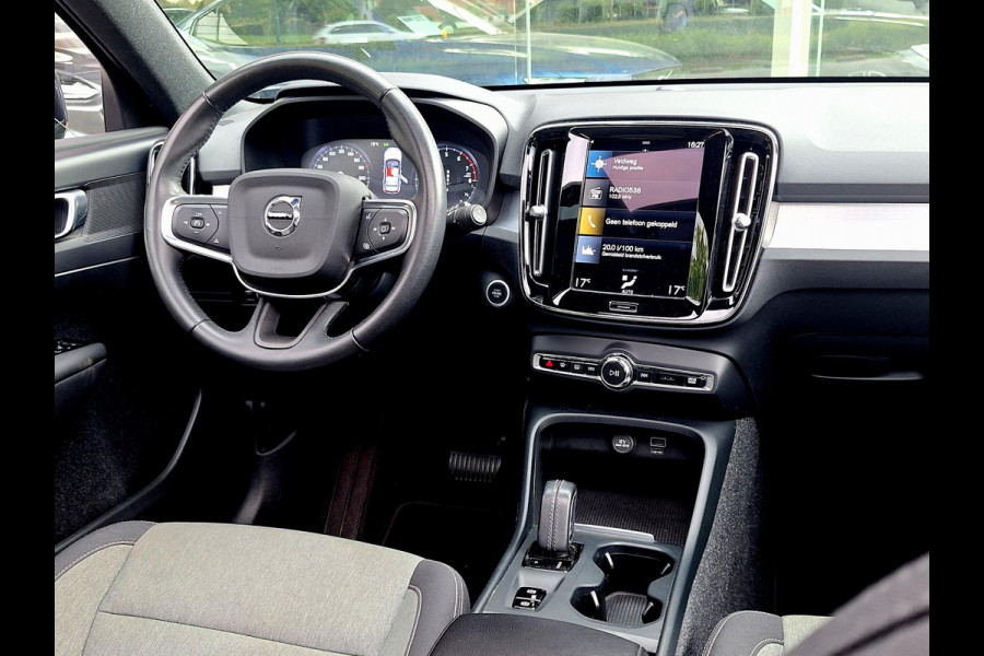 Volvo XC40 1.5 T4 Recharge Inscription Expression | Panorama Dak | Climate | Navi | Cruise control| Dealer Onderhouden |