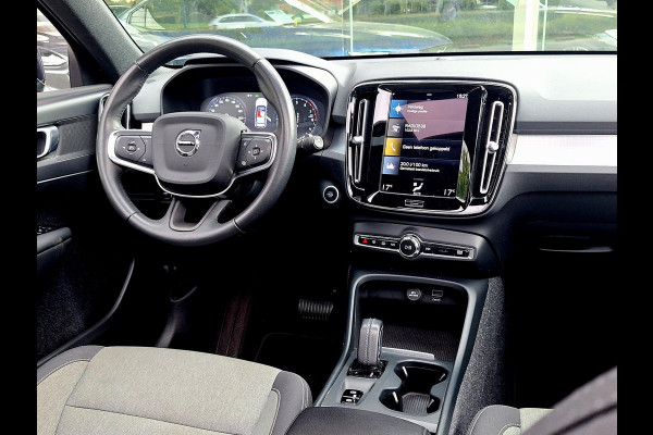 Volvo XC40 1.5 T4 Recharge Inscription Expression | Panorama Dak | Climate | Navi | Cruise control| Dealer Onderhouden |